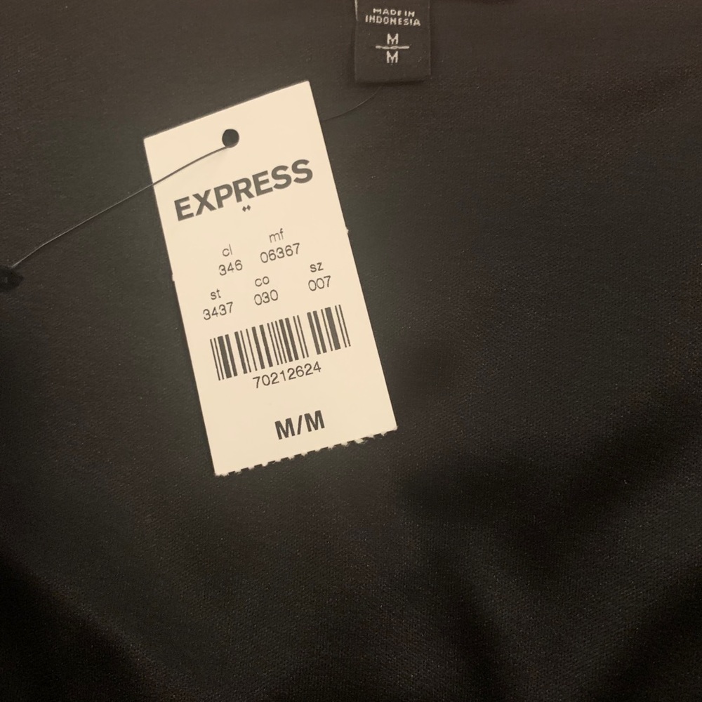 Express Dress - Picture 3 of 3